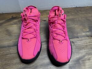 Nike Air Zoom GT Cut 3 Punch Basketball DV2913-600 Men’s size 9.5